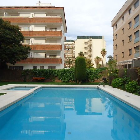 Apartamentos Antillas Fenals Lloret de Mar Exterior foto